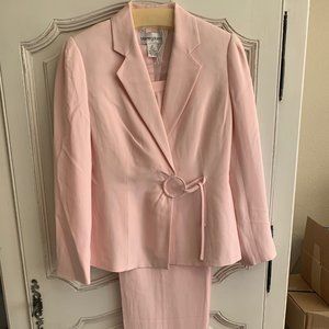 Bloomingdales 2-piece Silk Suit Size 6P